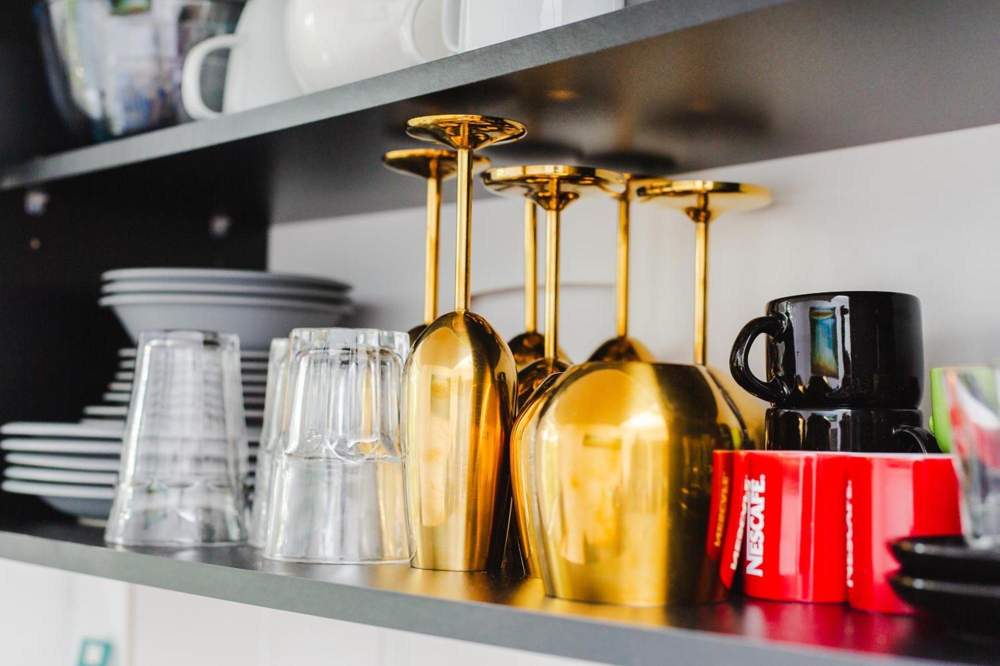 Dortmunder Erdgeschoss-luxusloft Mit Grossen Balkon, Netflix Und 250 Mbytes Highspeed Wifi Apartment *