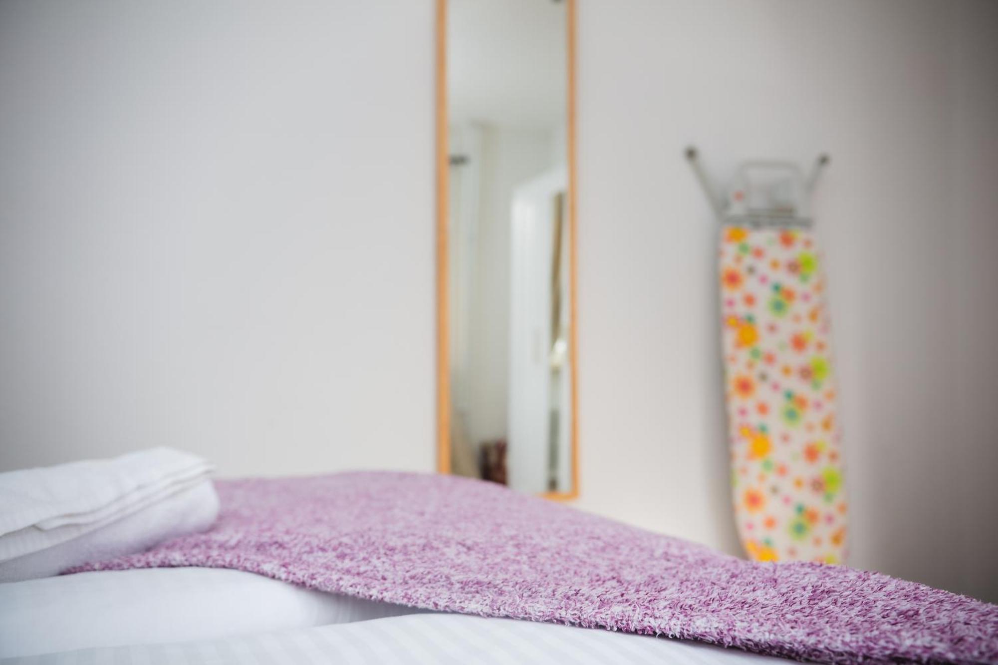 Dortmunder Erdgeschoss-luxusloft Mit Grossen Balkon, Netflix Und 250 Mbytes Highspeed Wifi Apartment *