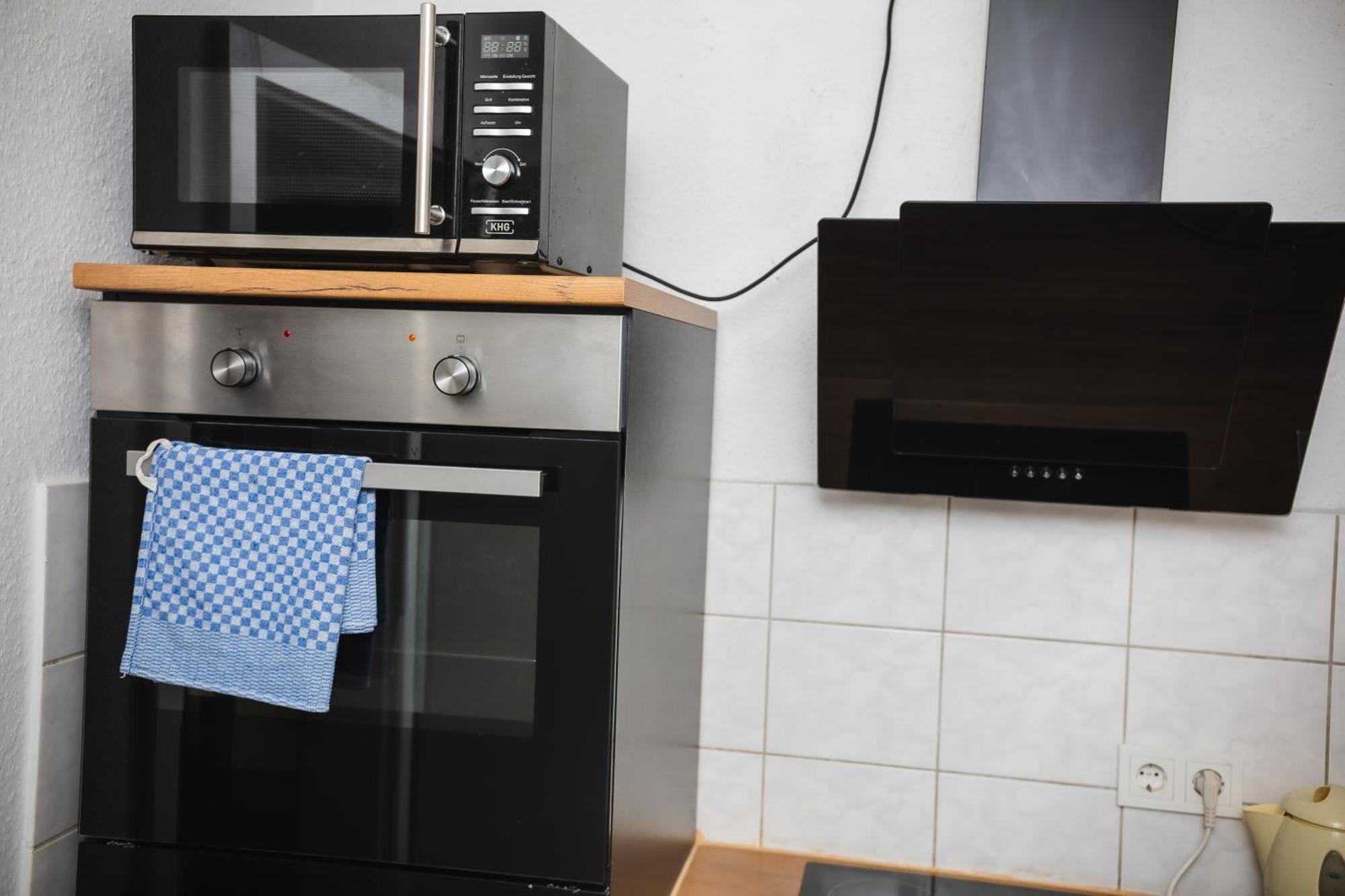 Dortmunder Erdgeschoss-luxusloft Mit Grossen Balkon, Netflix Und 250 Mbytes Highspeed Wifi Wilhelmshohe